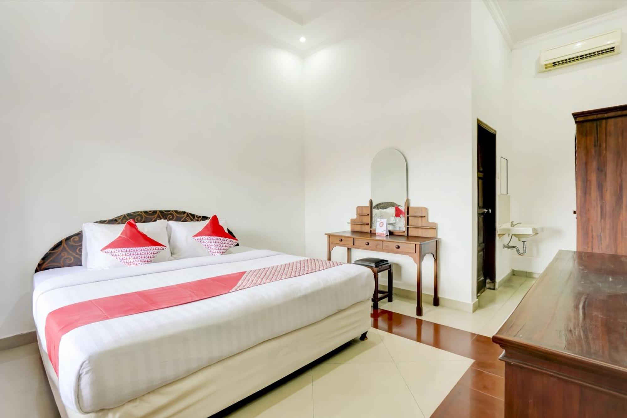 דנפסאר Super Oyo 3261 Hotel Ratu מראה חיצוני תמונה
